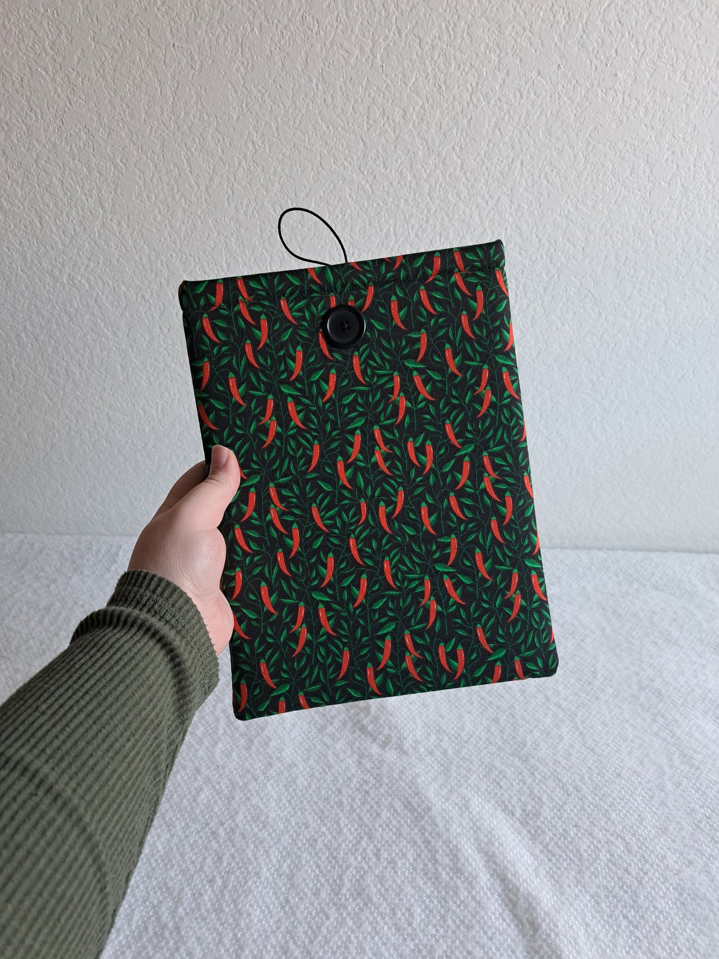 Spicy Book Sleeve Small