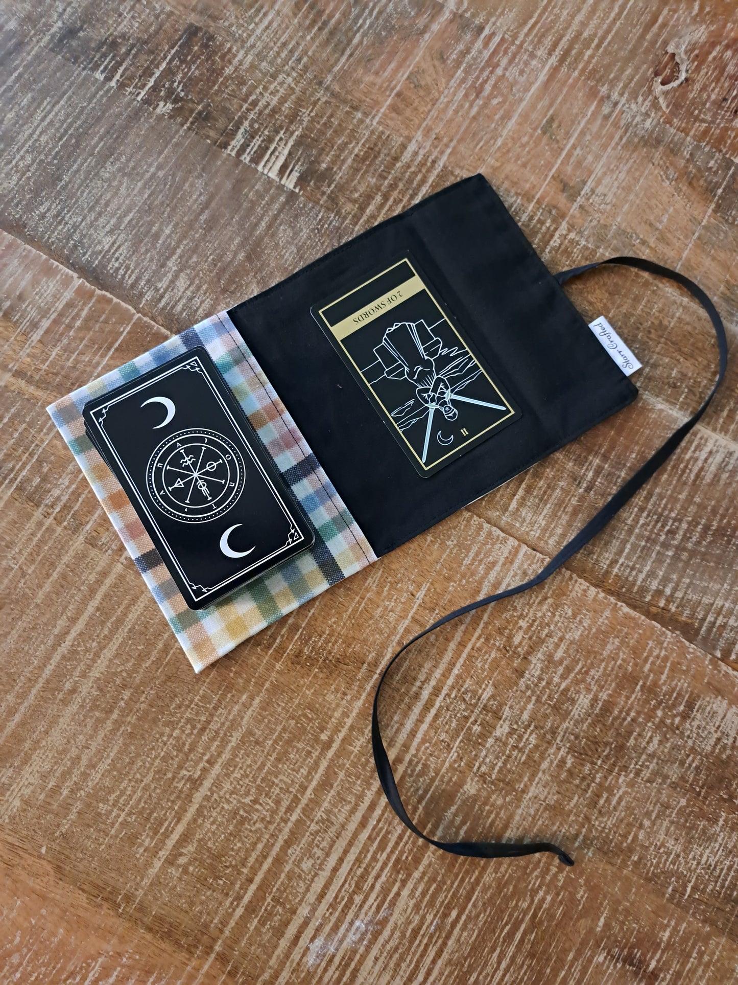 Rainbow Plaid Tarot/Oracle Wrap