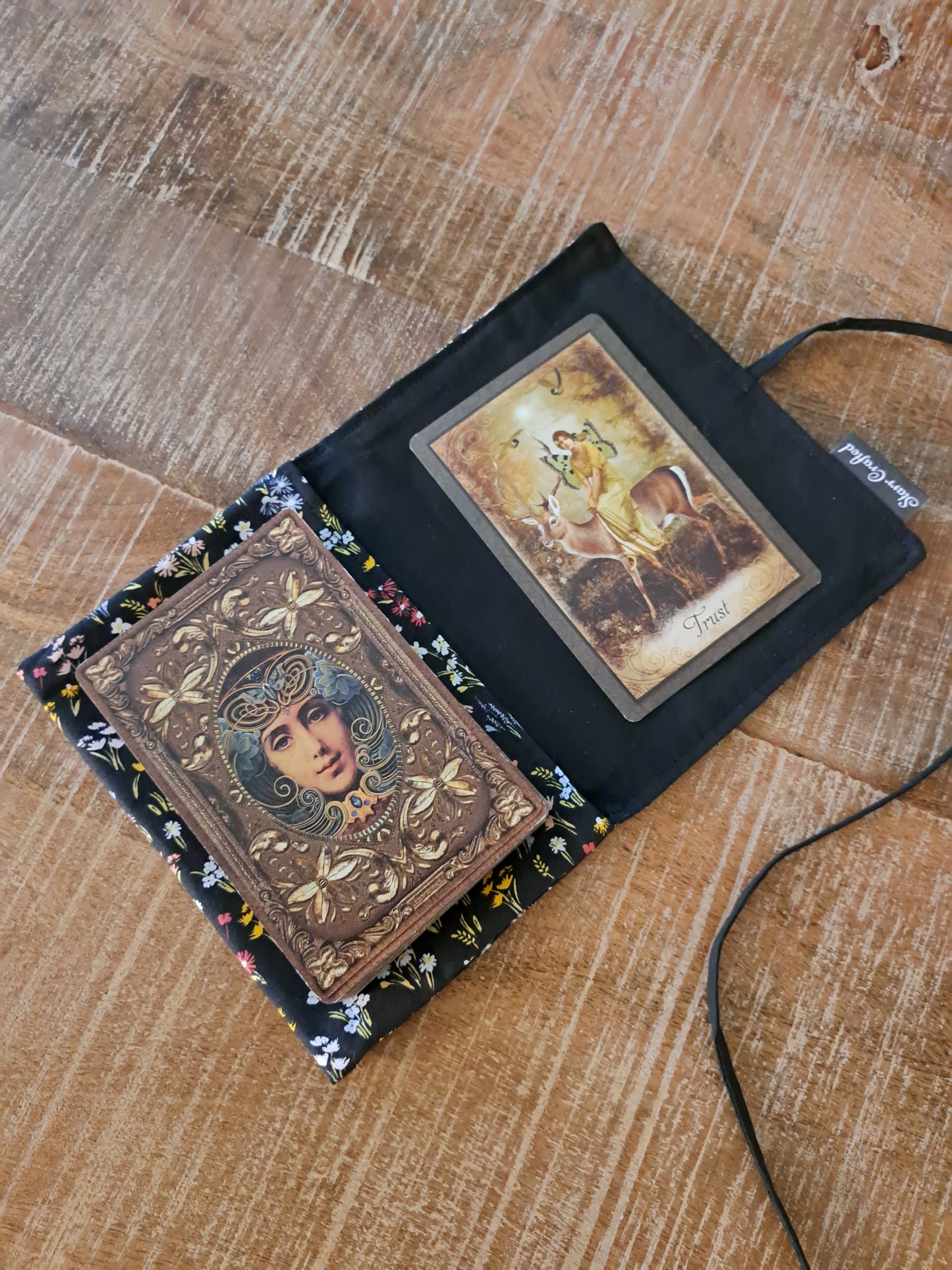 Midnight Wildflower Tarot/Oracle Wrap