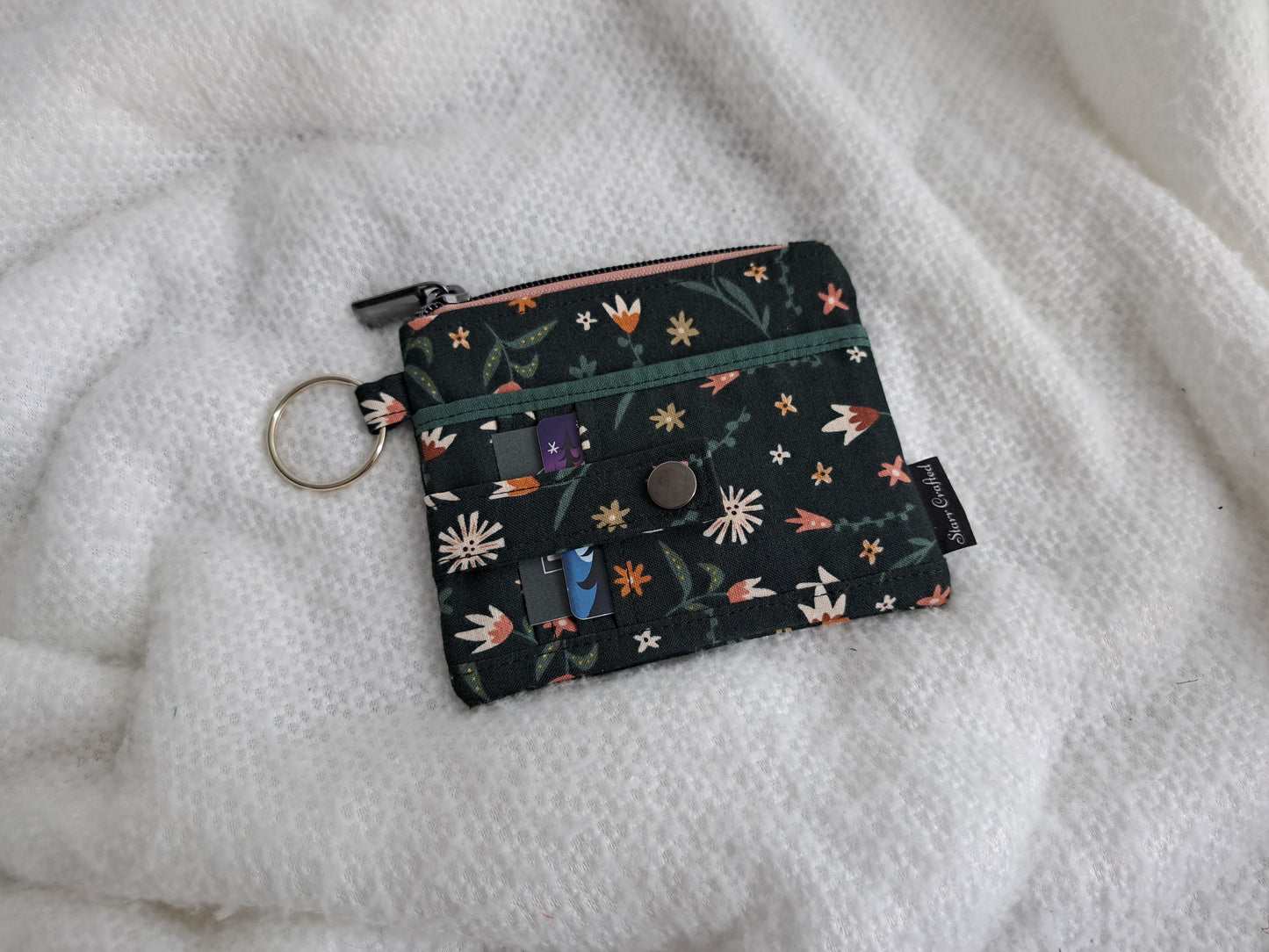 Simple Flowers Zippy Wallet