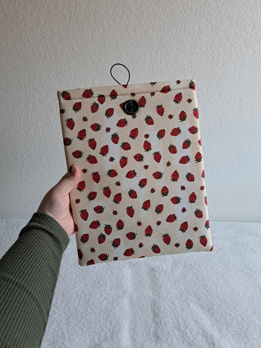 Strawberry Booksleeve Large