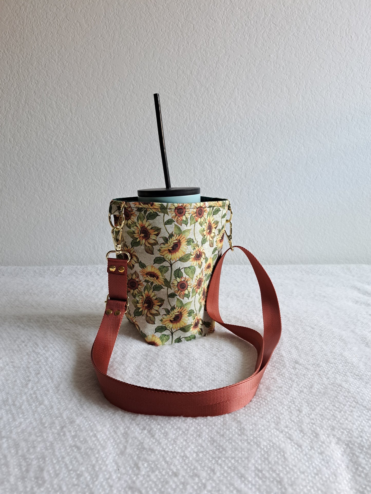 Sunflower Waterbottle Sling