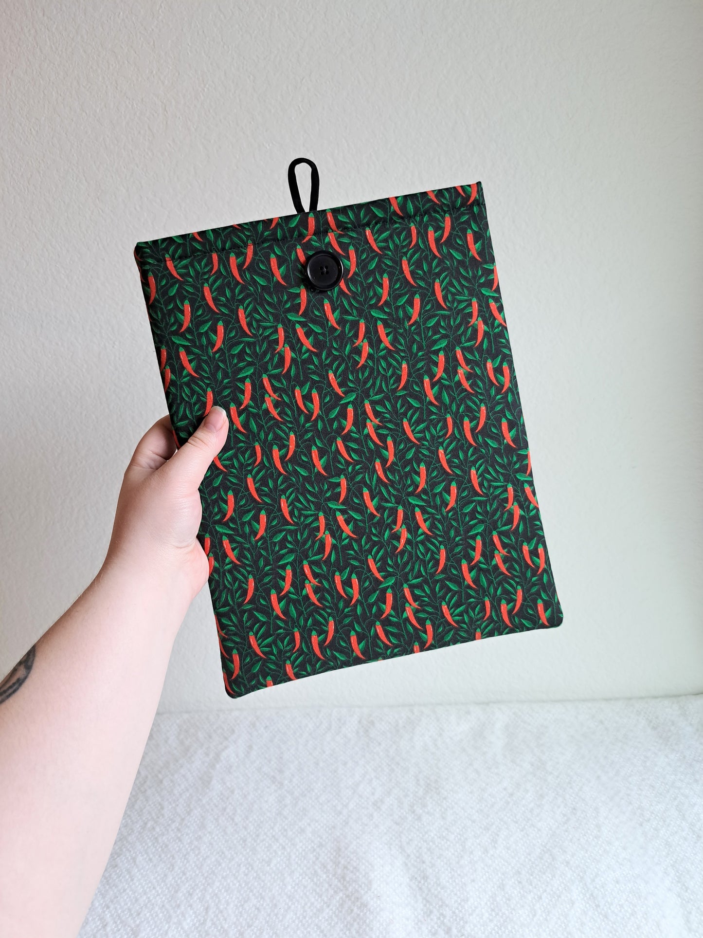 Spicy Booksleeve Large