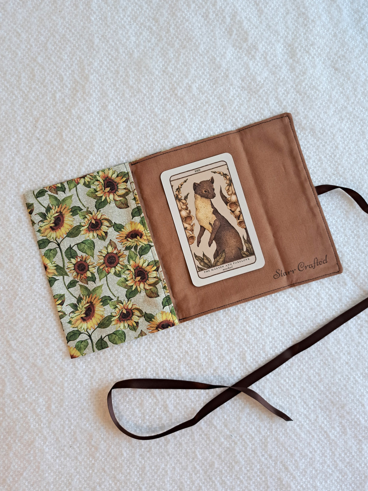 Sunflowers Short Tarot Wrap