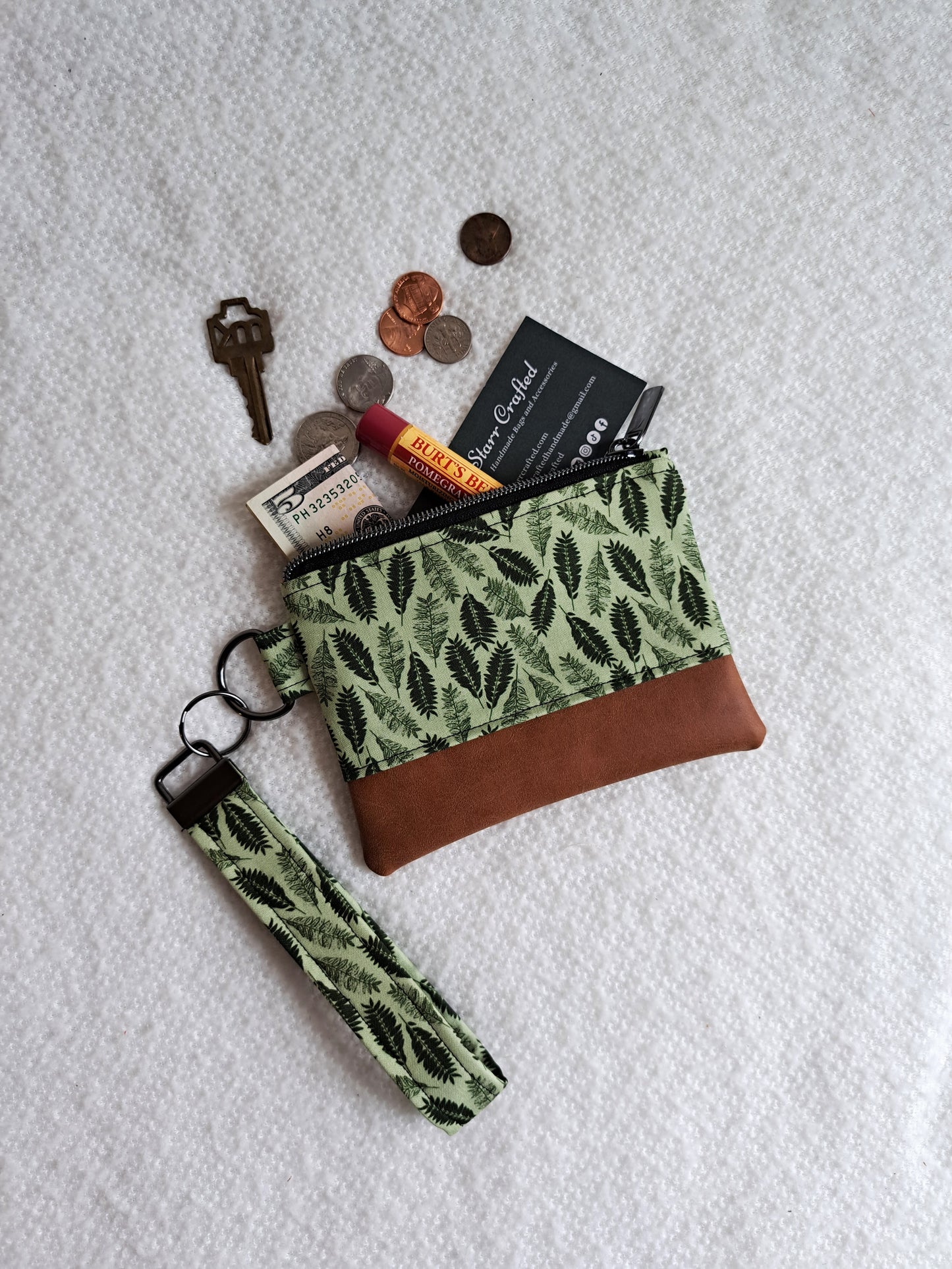 Green Leaves Small Wristlet